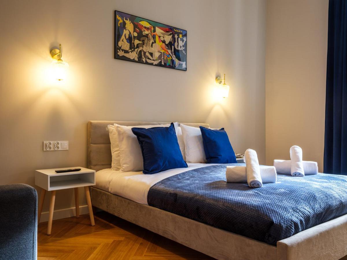 Tyzenhauz Suites Topolowa Krakow Luaran gambar