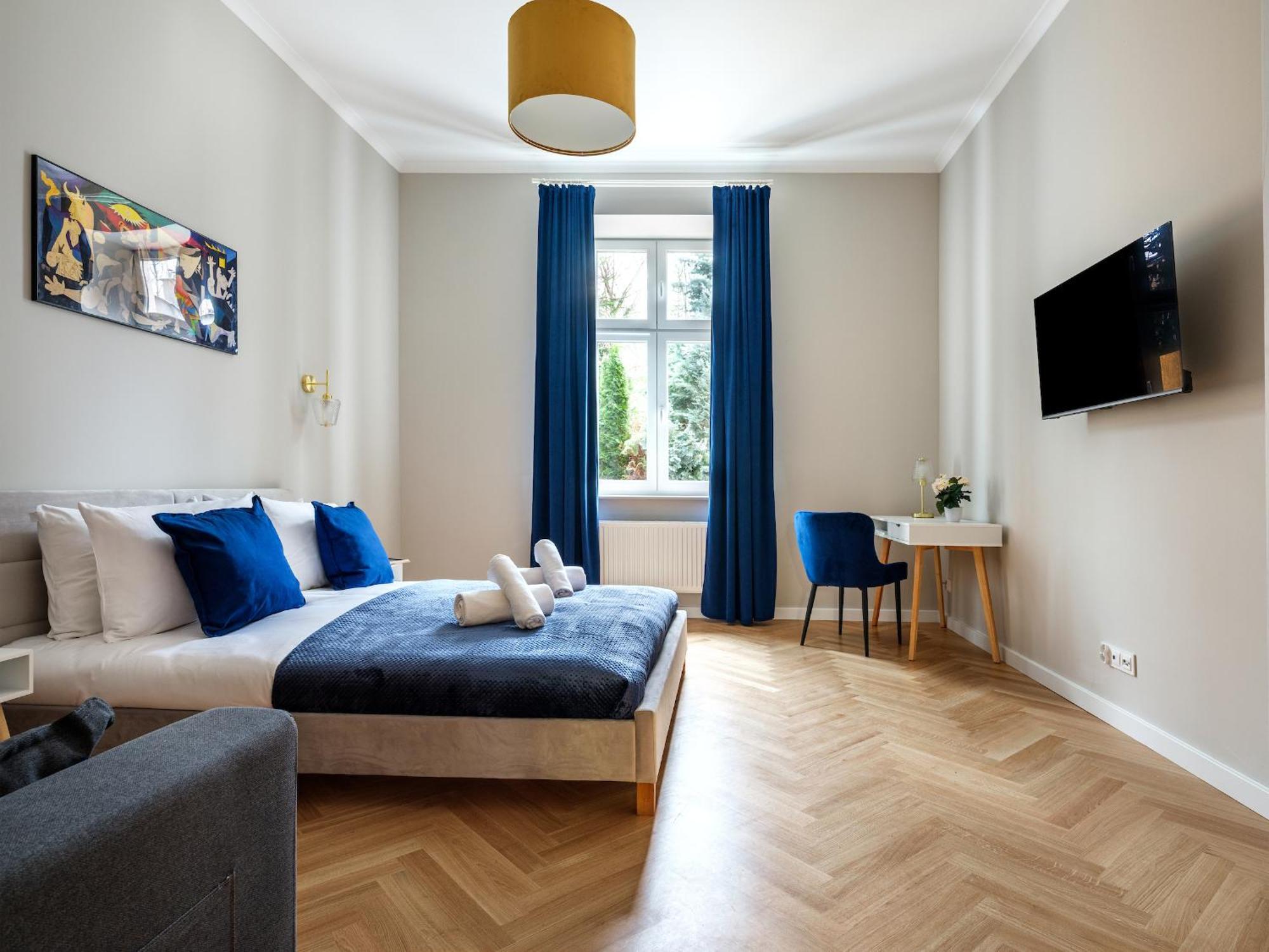 Tyzenhauz Suites Topolowa Krakow Luaran gambar