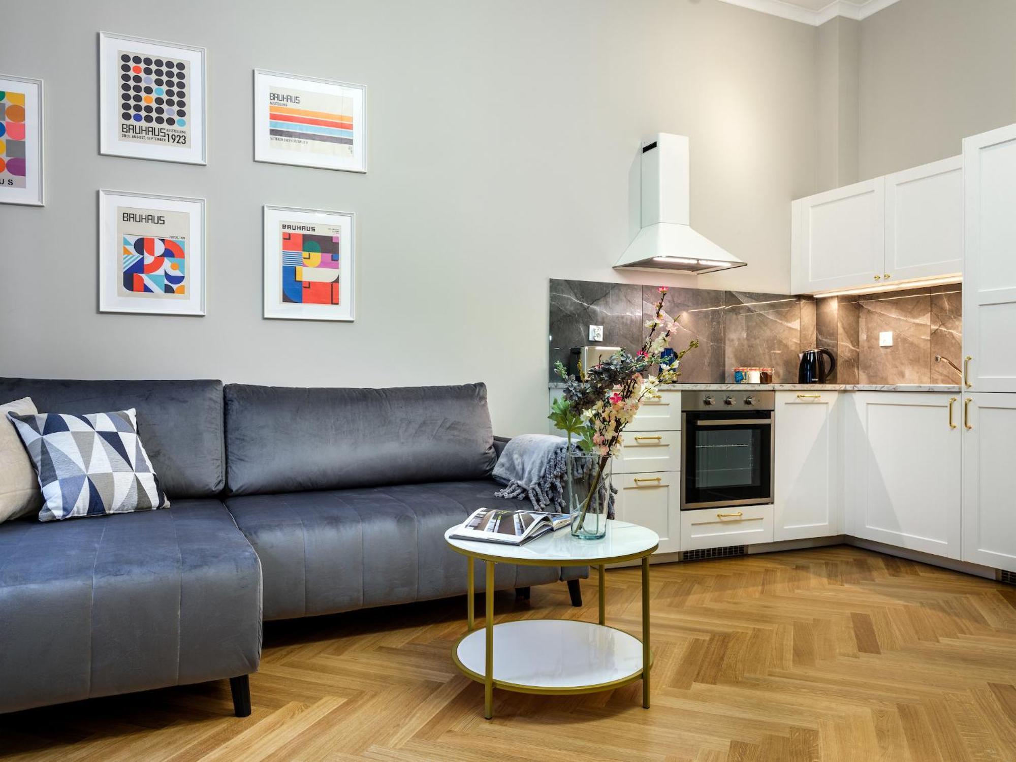 Tyzenhauz Suites Topolowa Krakow Luaran gambar