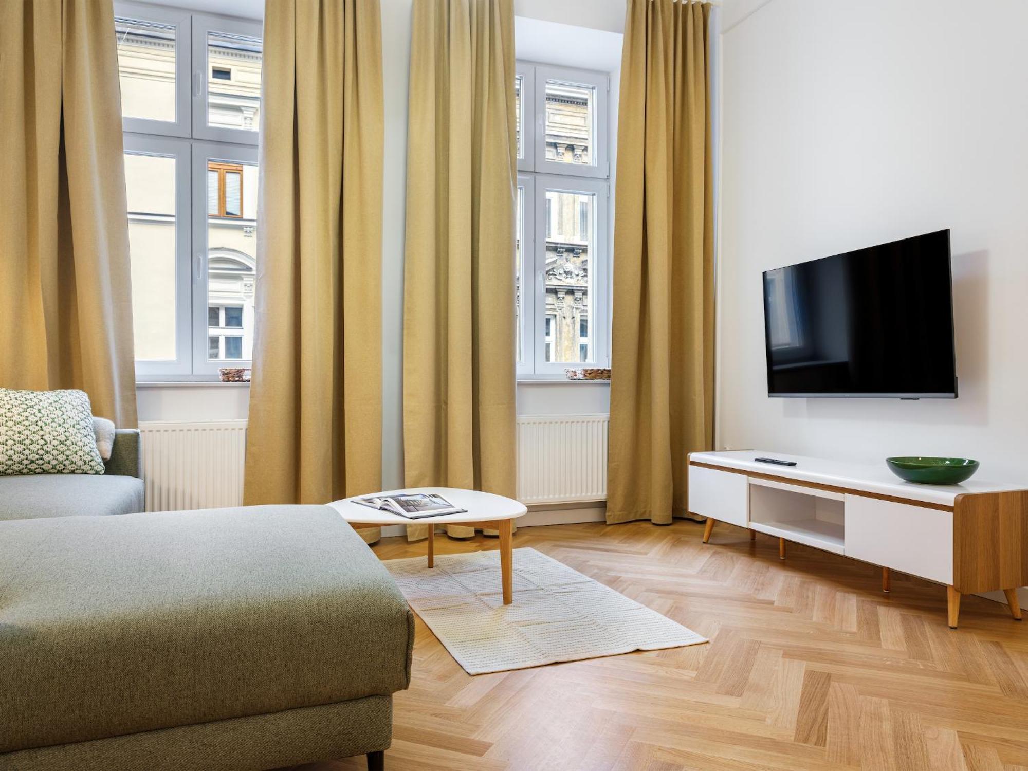Tyzenhauz Suites Topolowa Krakow Luaran gambar