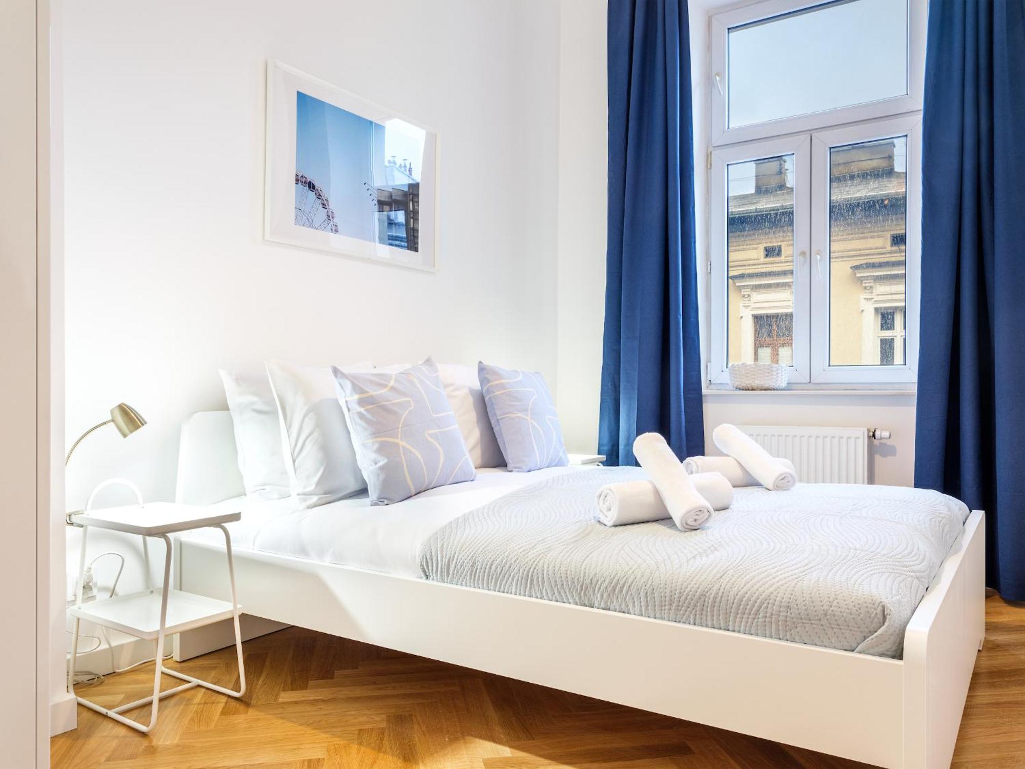 Tyzenhauz Suites Topolowa Krakow Luaran gambar